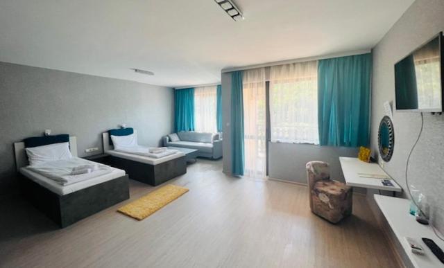 Tryavna Lake Hotel & Spa Extérieur photo