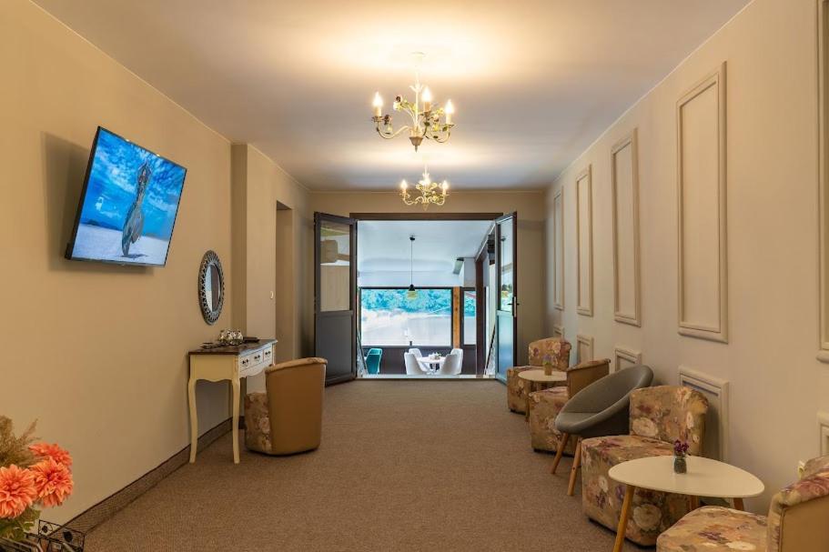 Tryavna Lake Hotel & Spa Extérieur photo